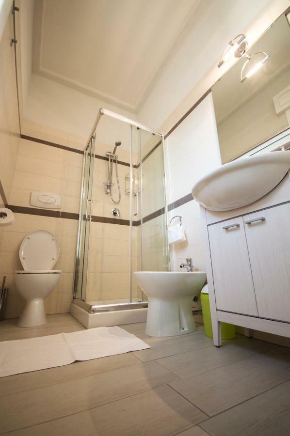 Edone Bed and Breakfast Maruggio Buitenkant foto